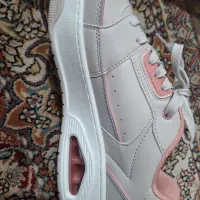 کفش ورزشی اسپرت زنانه|کیف، کفش، کمربند|اهواز, کمپلو جنوبی|دیوار