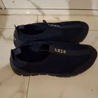 کتانی سرمه‌ای بدون بند، سایز ۳۸