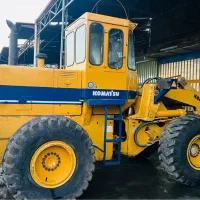لودر ۳۰۰ کوماتسو