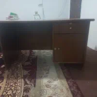 میز تحریر چوبی