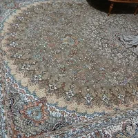 دوعددفرش ۹متری ۷۰۰شانه به فروش میرسد