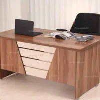 کارشناس فروش و مدیریت مشتریان