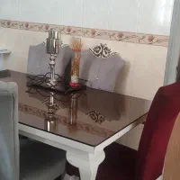 فروش میز غذاخوری و ساعت ایستاده