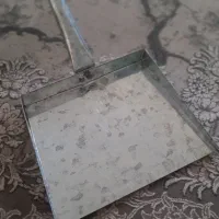 خاک انداز فلزی