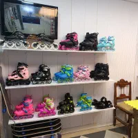 فروشگاه تخصصی کفش های اسکیت و لوازم جانبی