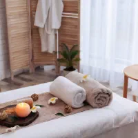 خدمات ماساژ هوم ویزیت و در سالن تخصصی|آرایشی، بهداشتی، درمانی|کرج, جهان‌شهر|دیوار