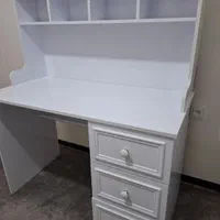 میزتحریر کاملا نو|میز تحریر و کامپیوتر|شاهین‌شهر, عطار|دیوار