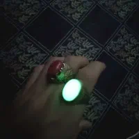 انگشتر های زیبا با سنگ های معدنی