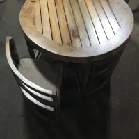 میز ناهارخوری گرد کم جا