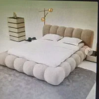 تخت مینیمال پهن خطی