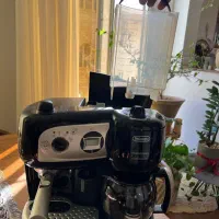 اسپرسو ساز دلونگی  بسیار تمیز