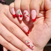 خدمات تخصصی ناخن