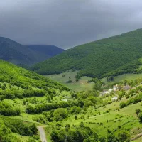 سوئیت-و-ویلا-در-علی-آباد-کلیبر