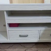 میز تلویزیون سفید