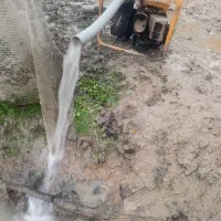 حفاری چاه نیمه عمیق و عمیق