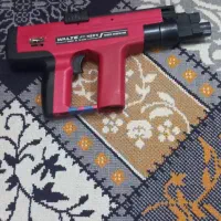 میخ کوب تفنگی ساختمان