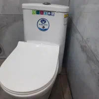 توالت فرنگی  مروارید مدل پارمیدا در حد نو