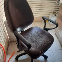 صندلی برای پشت میز کامپیوتر