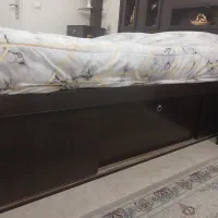 سرویس خواب دو نفره تخت خواب دو نفره جکدار و جادار|تخت و سرویس خواب|ری, شهید غیوری (ابن باویه)|دیوار