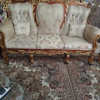 مبل سلطنتی هفت نفره|مبلمان خانگی و میز عسلی|تهران, امام زاده حسن|دیوار