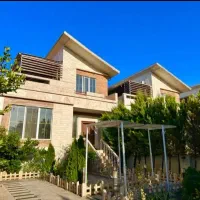 ویلای-دوبلکس-زیبا-250-متری-سندار