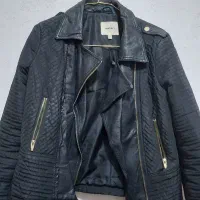 کاپشن بارانی|لباس|اصفهان, هفتون|دیوار