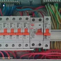 برق کاری  لوله کشی نصب شیر آلات تعمیر بخاری شومینه