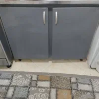 کابینت فلزی با درب فلزی