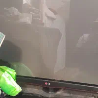 تلویزیون ۶۰ اینج