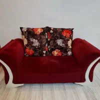 مبل ۵ نفره با چوب نراد همراه با میز عسلی(سفارشی)