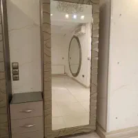 آینه کمد دار