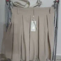 دامن پلیسه