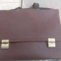 2عددکیف تمام چرم نو هر کدامد 2ملیون و 200