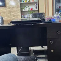 میز اداری در حد نو
