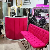 دکوراسیون آرایشگاه زنانه و مردانه|آرایشگاه و سالن‌های زیبایی|زاهدان, |دیوار