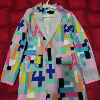 کت خاکستری طرح دار