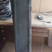 یک عدد دزدگیر یک عدد میز اداری|فروشگاه و مغازه|شیراز, شهرک برق|دیوار