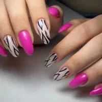 کاشت ناخن و اسپا و اسکراب و ماساژ دست