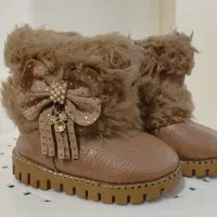 پوتین دخترانه