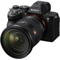 کارآموز خانم فیلمبرداری و عکاسی