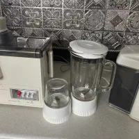 یک ابمیوه گیری مولینت و یک سه کاره ناسیونال سالم