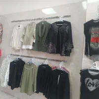 لباس فروشی|لباس|رابر, |دیوار