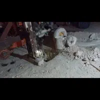 حفاری چاه اب عمیق برای کشاورزی یا شرب