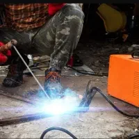 انجام جوشکاری و لوله کشی بدون دریافت هزینه