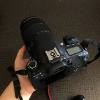 دوربین عکاسی canon 77D|دوربین عکاسی و فیلم‌برداری|آمل, |دیوار
