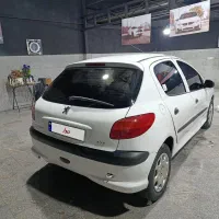 ۲۰۶ سفید سالم