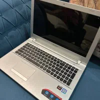 لپتاب در حد نو تمیز تمیز