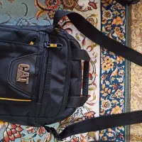 سه تا کیف تمیز در حد.سه تاش۳۰۰|کیف، کفش، کمربند|اشتهارد, |دیوار