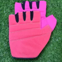 دستکش ورزشی دلتا