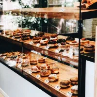 استخدام فروشنده خانم